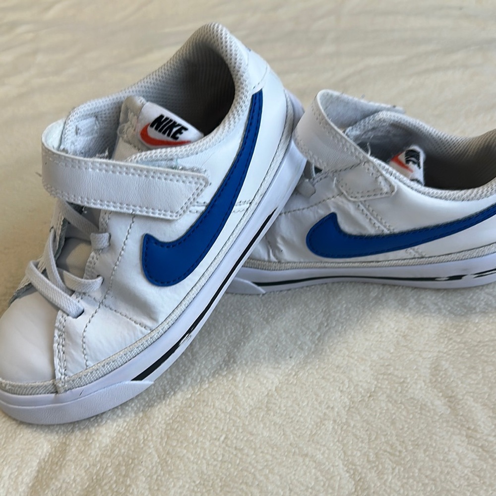 Nike Kids White and Blue Sneakers